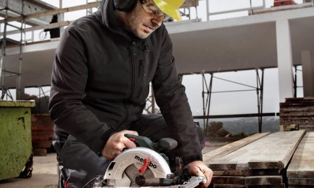 Investigan a una empresa de Yecla por un accidente en el que un obrero perdió tres dedos con una sierra mecánica